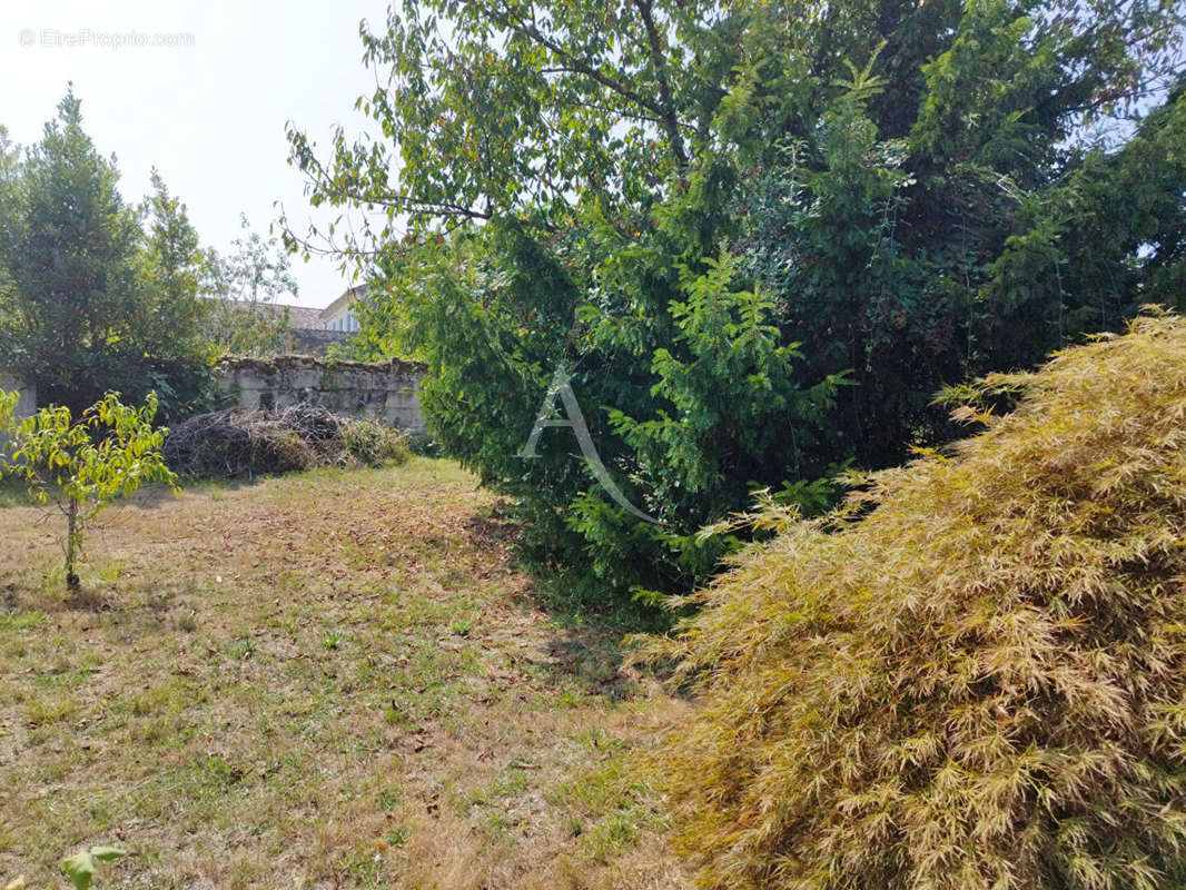 Maison à LORIGNAC