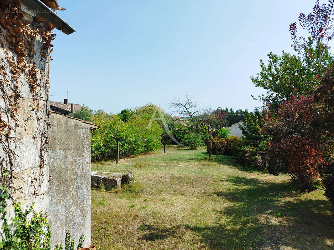 Maison à LORIGNAC