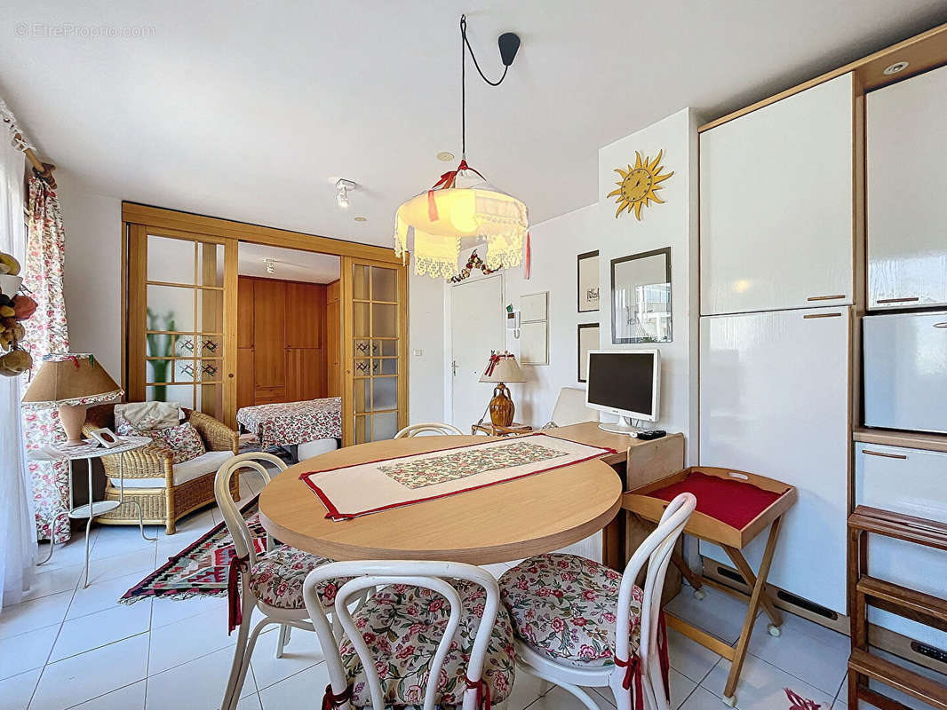 Appartement à ROQUEBRUNE-CAP-MARTIN