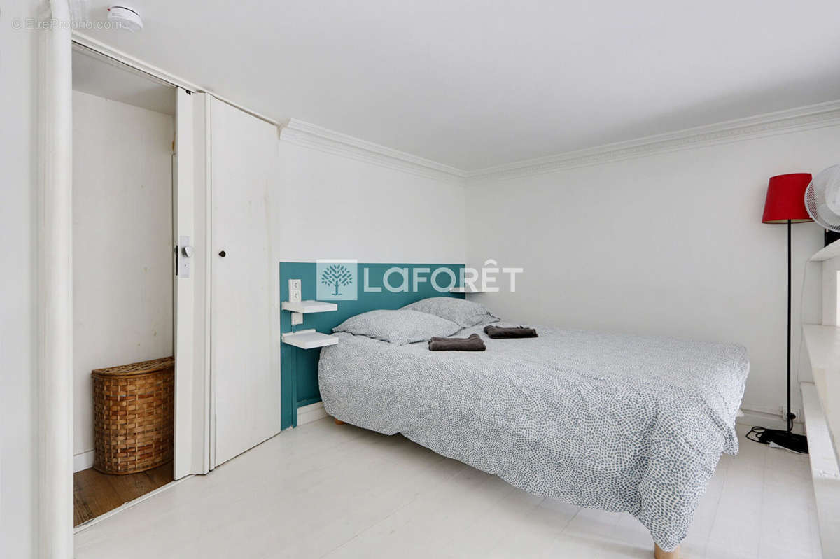 Appartement à PARIS-14E