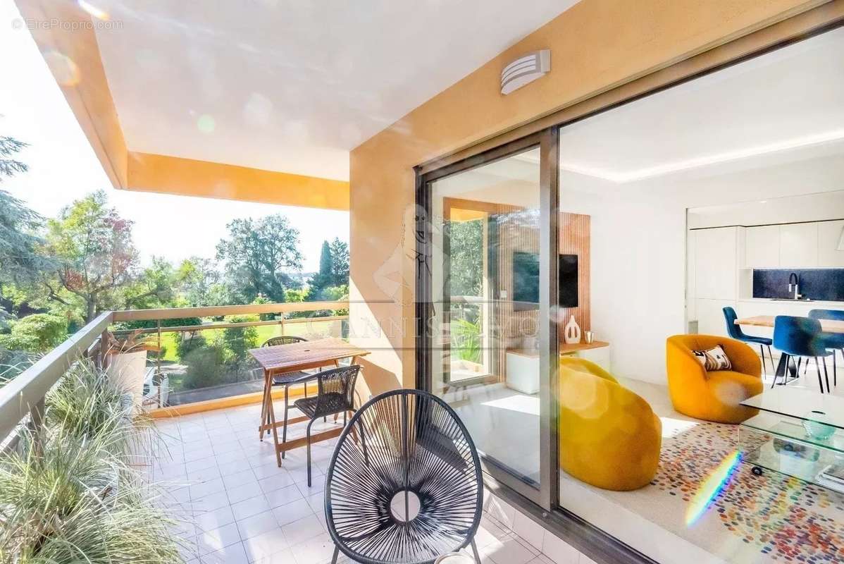 Appartement à CANNES