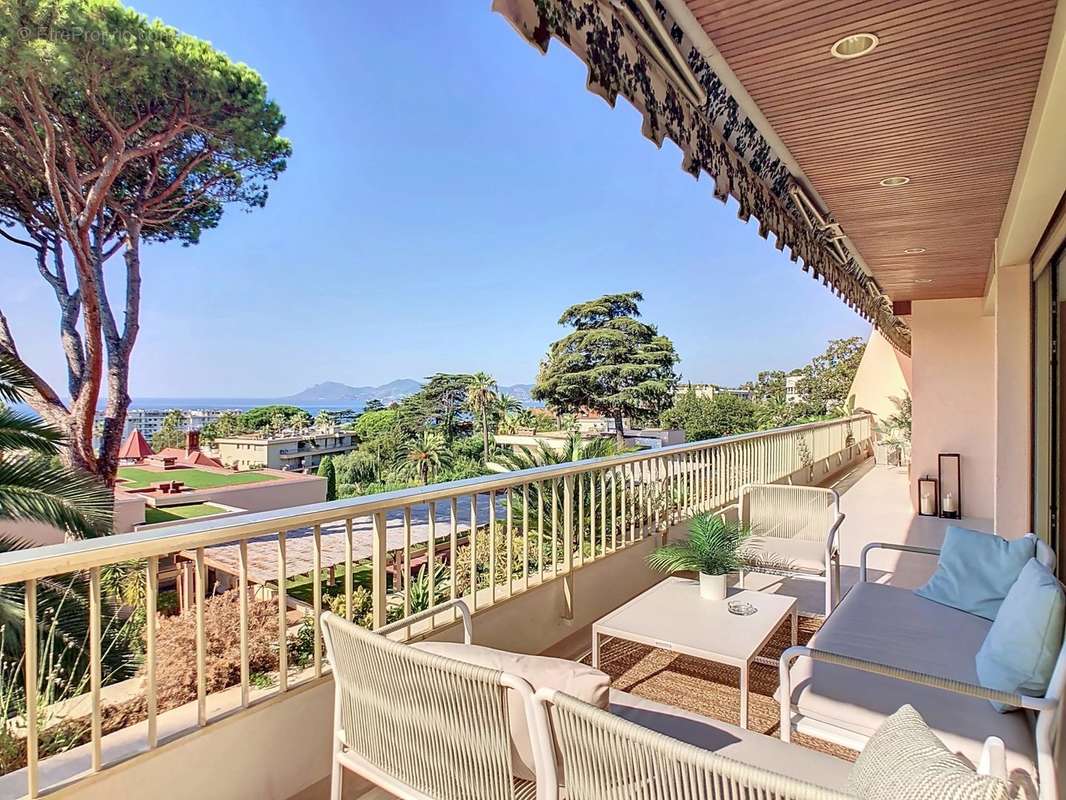 Appartement à CANNES