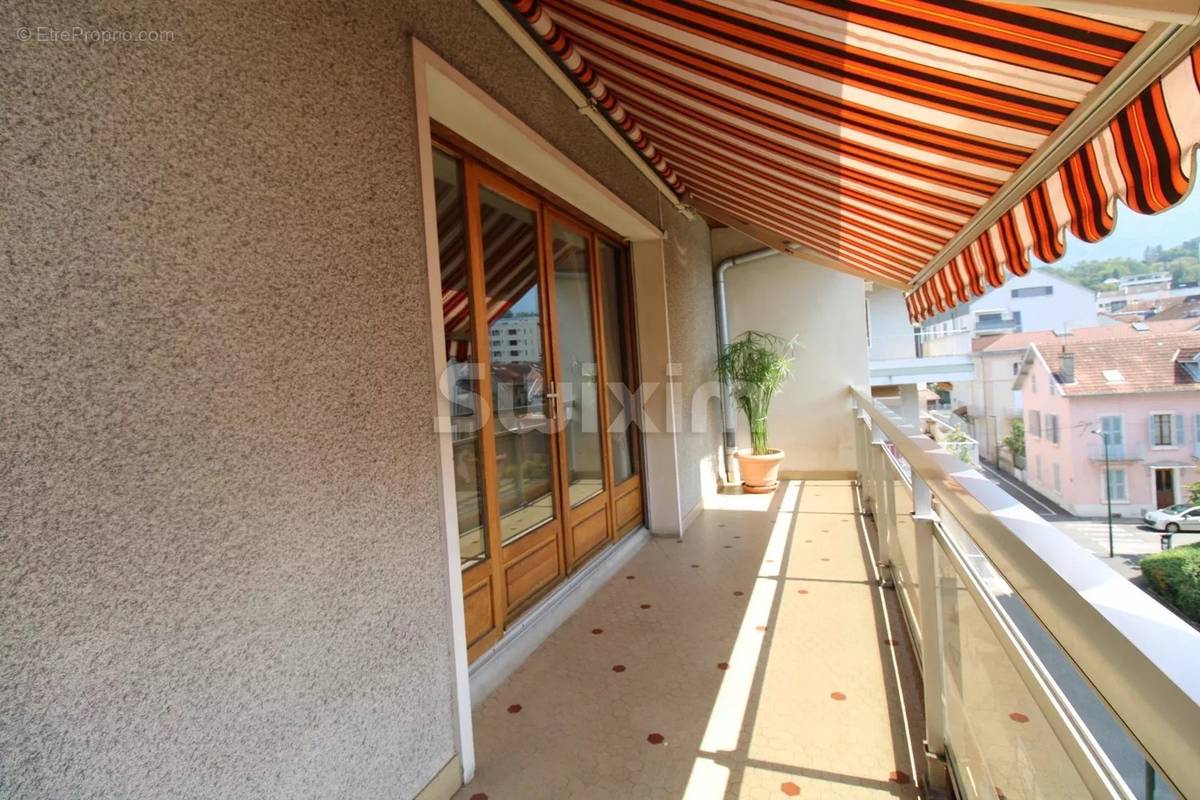 Appartement à AIX-LES-BAINS