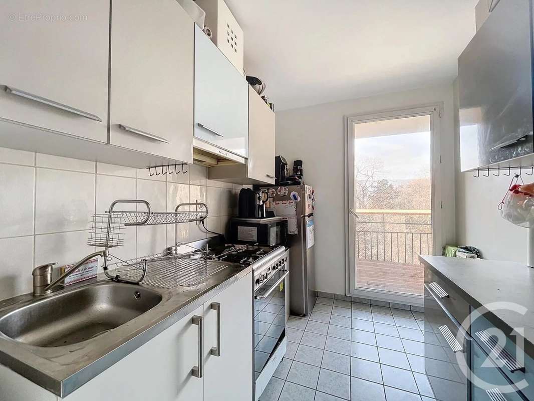 Appartement à COLOMBES