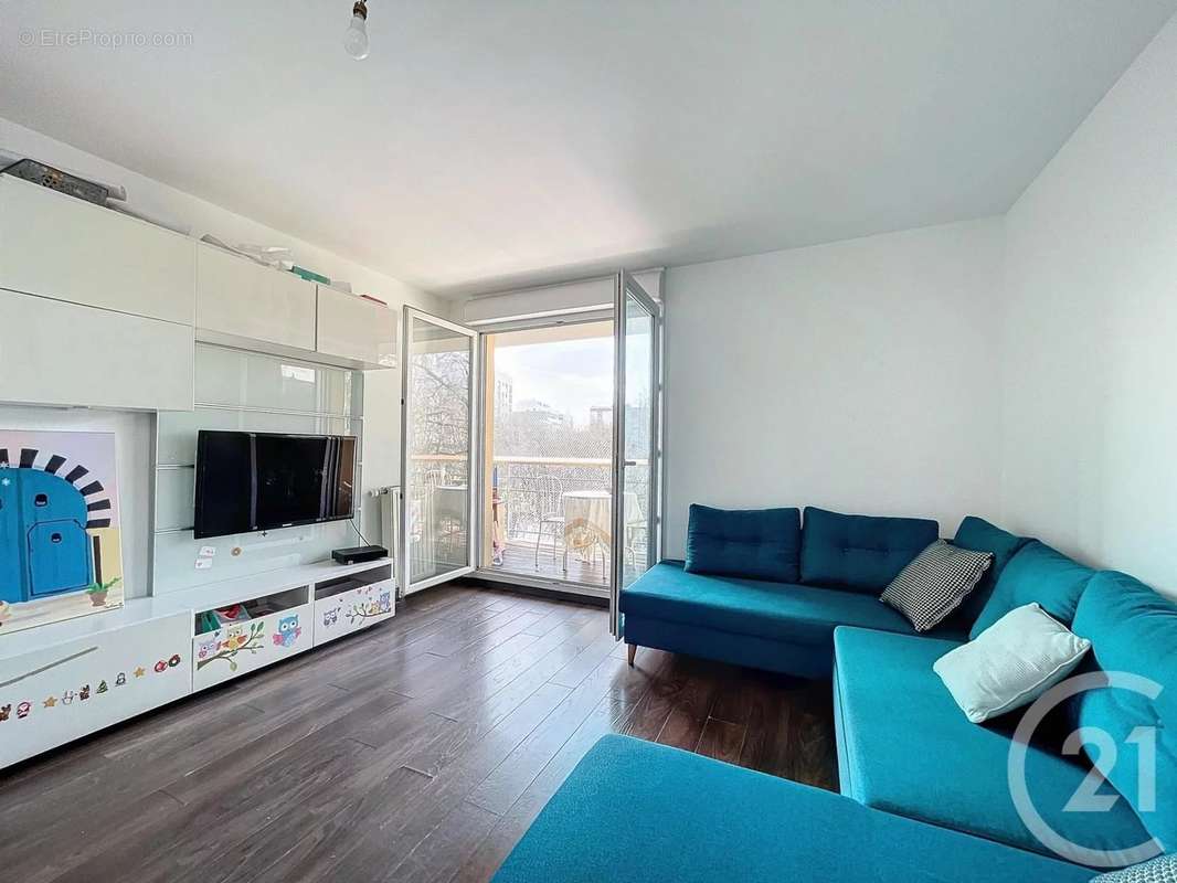 Appartement à COLOMBES