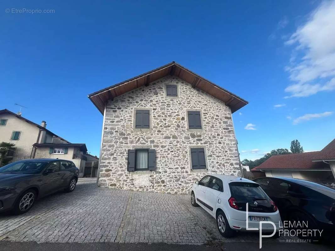 Appartement à SCIEZ