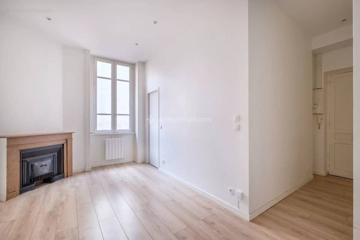 Appartement à LYON-6E