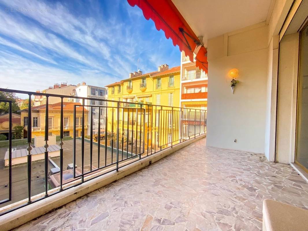 Appartement à NICE