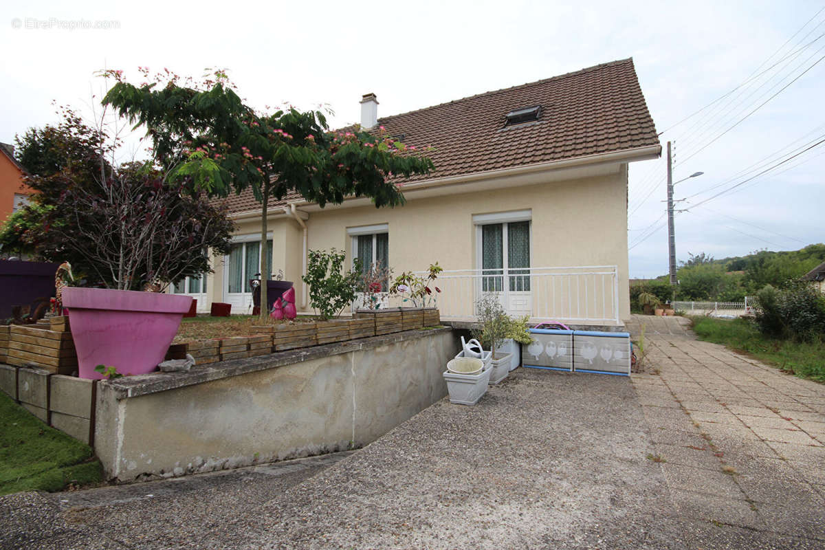 Maison à PONT-SAINTE-MAXENCE