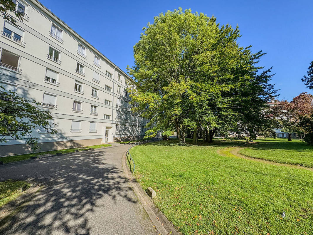 Appartement à CHATENAY-MALABRY