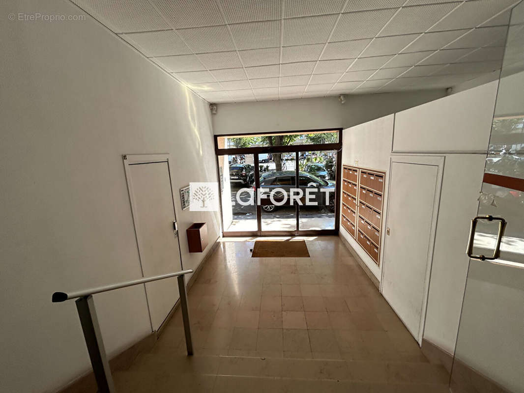 Appartement à MARSEILLE-8E