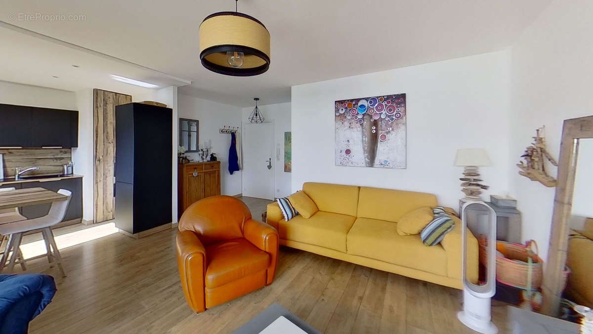 Appartement à LYON-8E