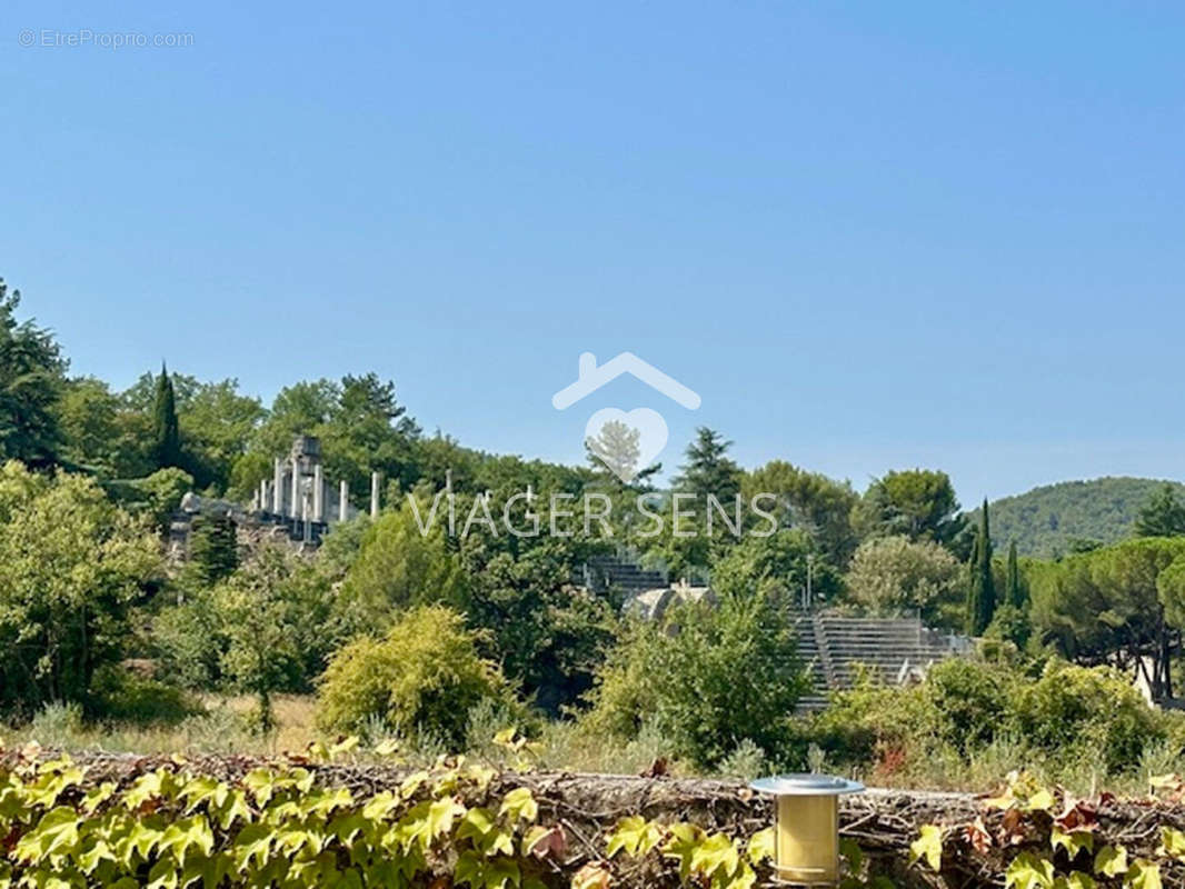 Maison à VAISON-LA-ROMAINE