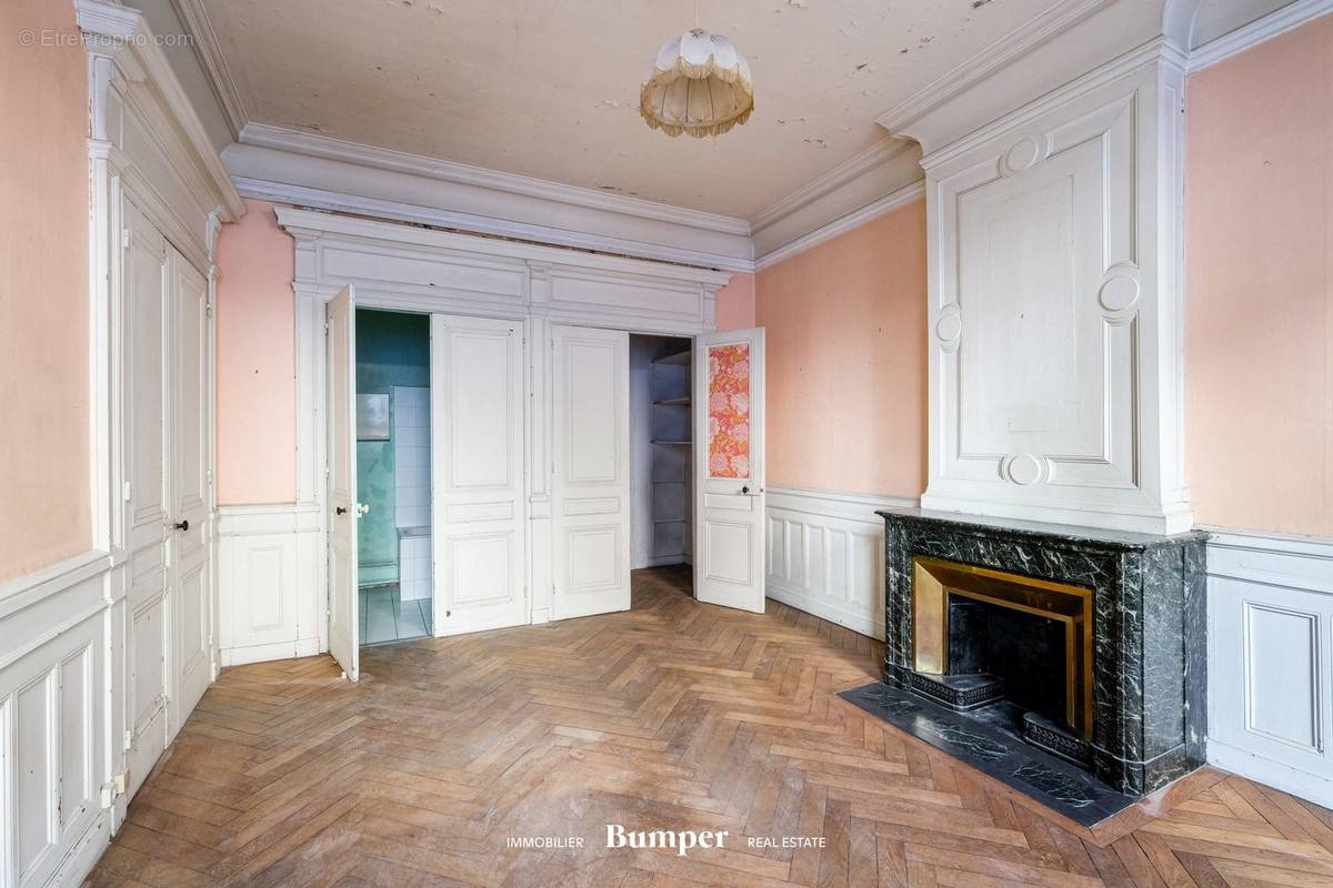 Appartement à LYON-6E