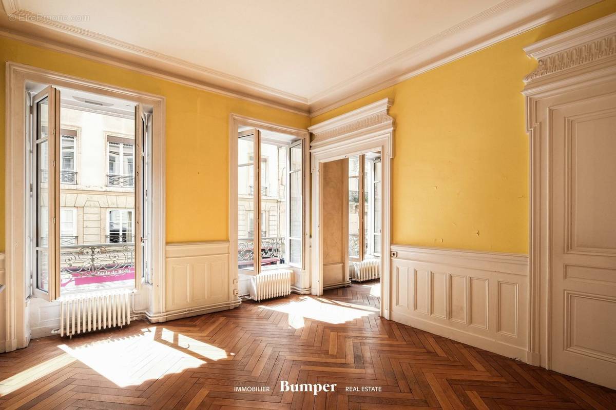 Appartement à LYON-6E