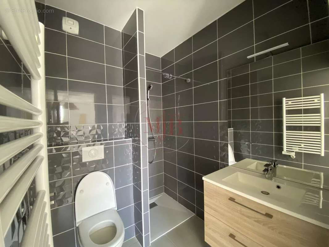 Appartement à MARSEILLE-8E