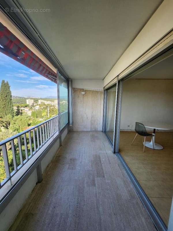   - Appartement à ANTIBES