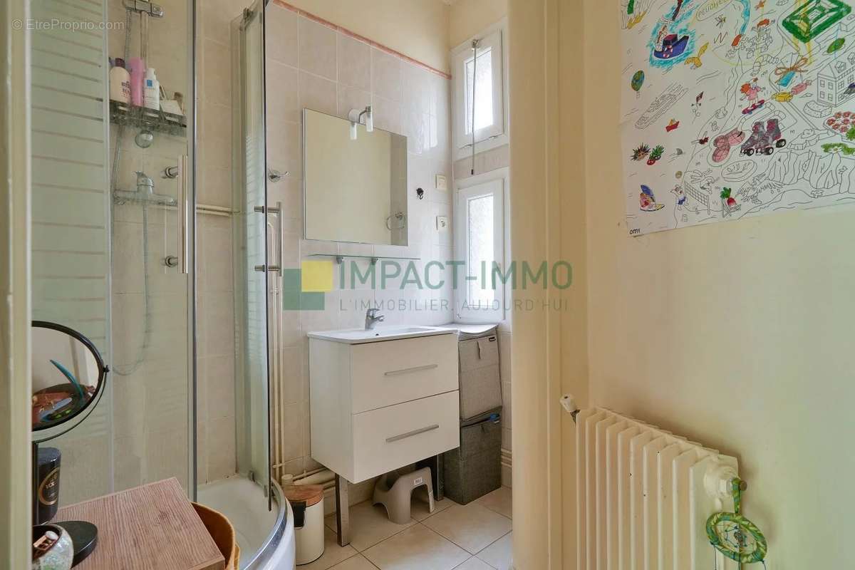 Appartement à CLICHY