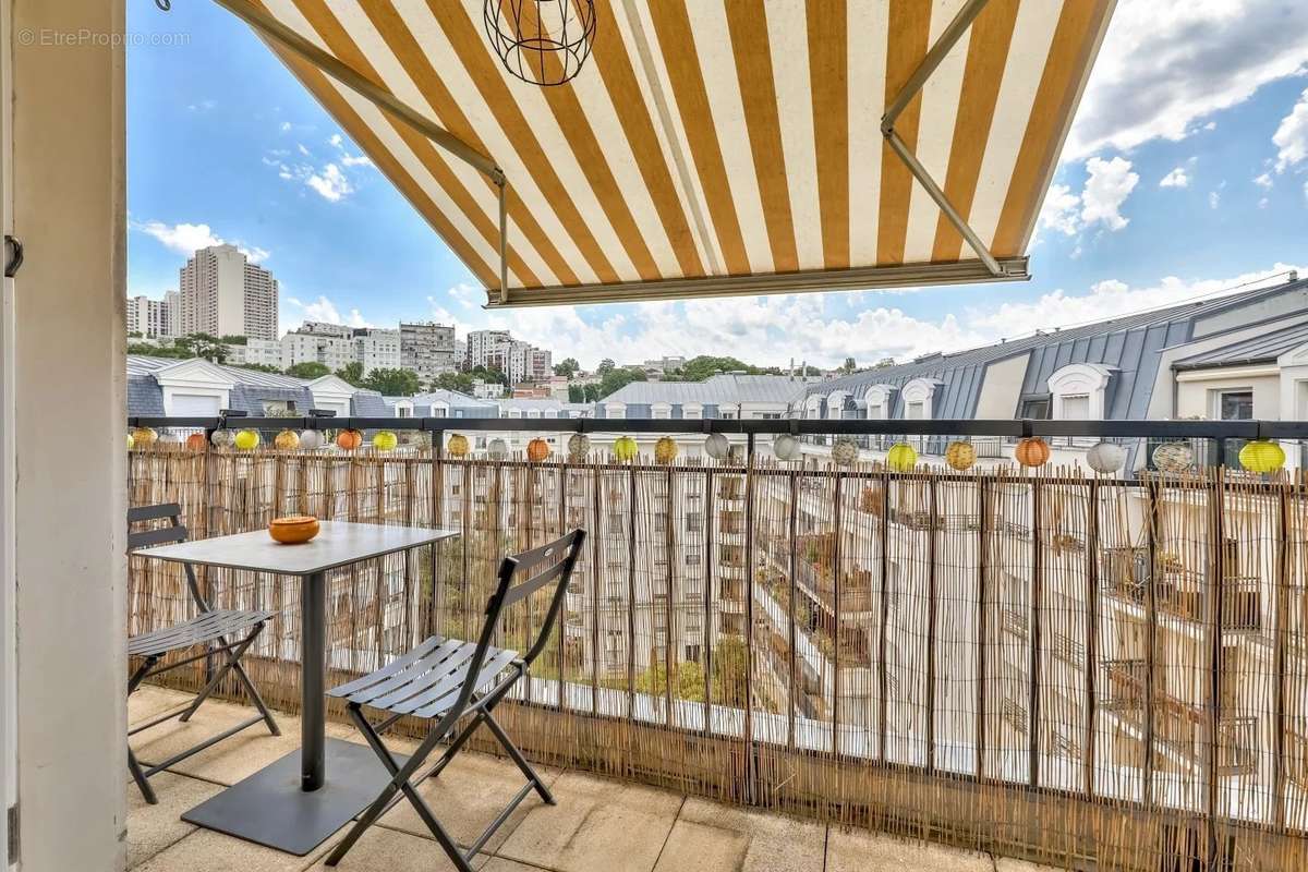 Appartement à ISSY-LES-MOULINEAUX