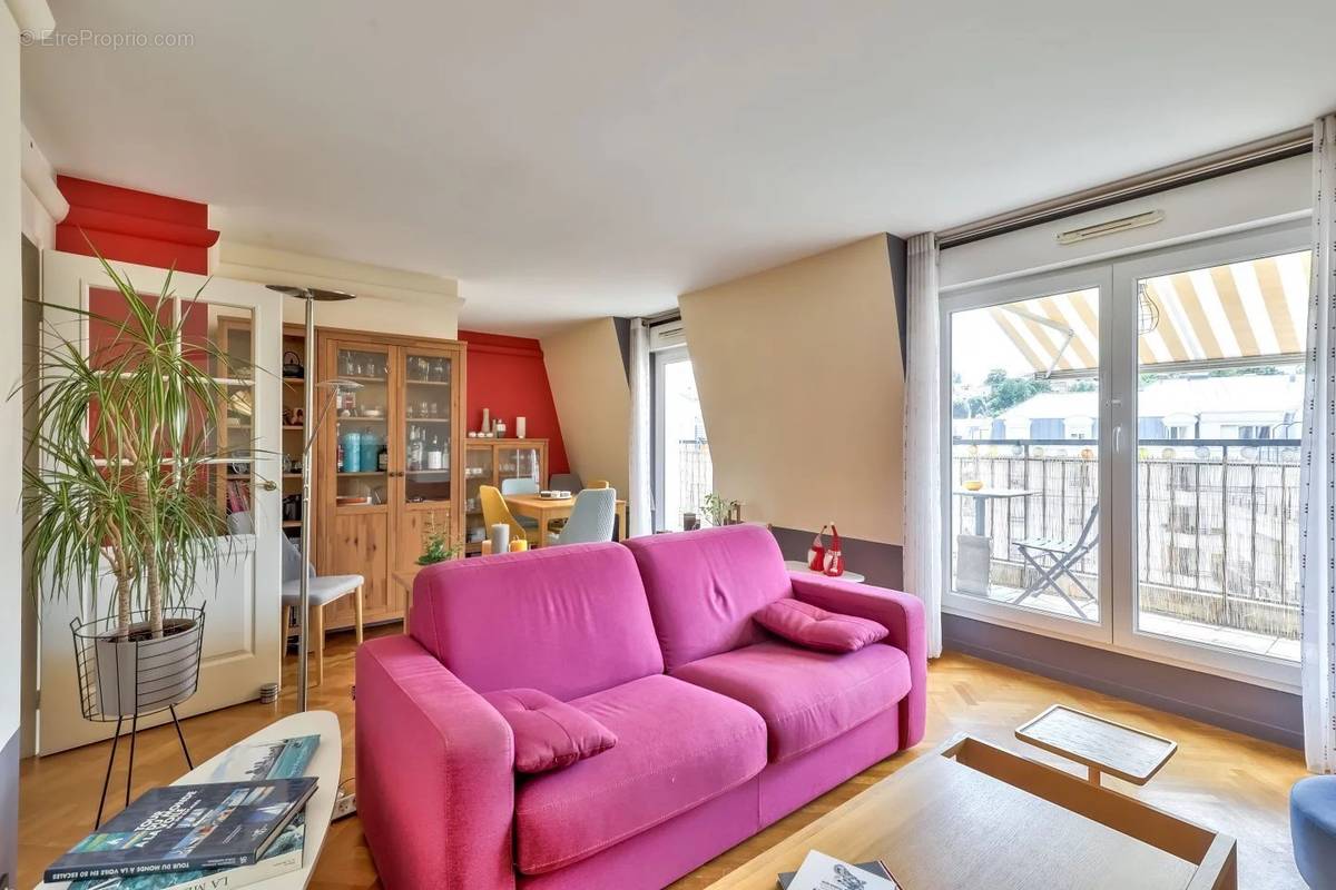 Appartement à ISSY-LES-MOULINEAUX