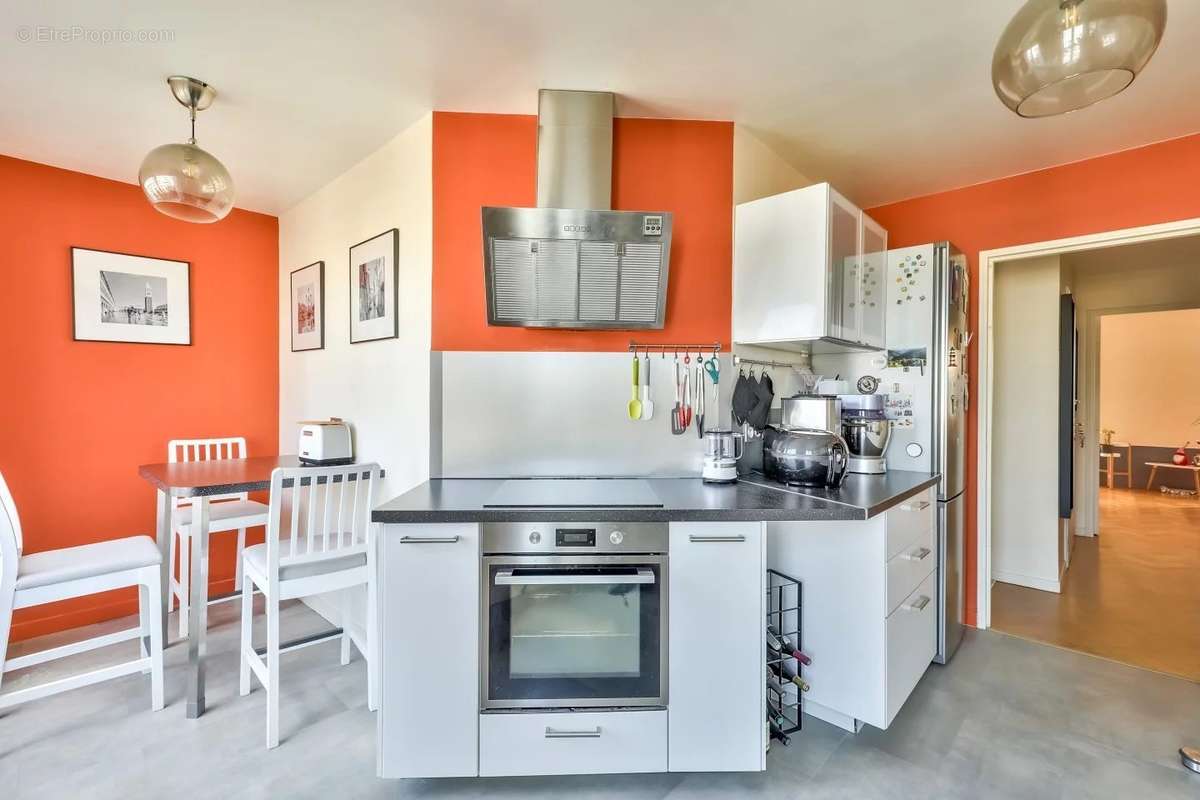 Appartement à ISSY-LES-MOULINEAUX