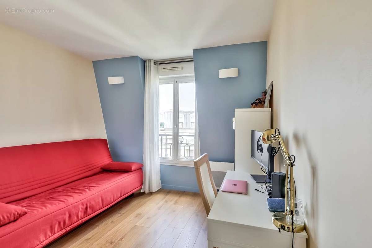 Appartement à ISSY-LES-MOULINEAUX