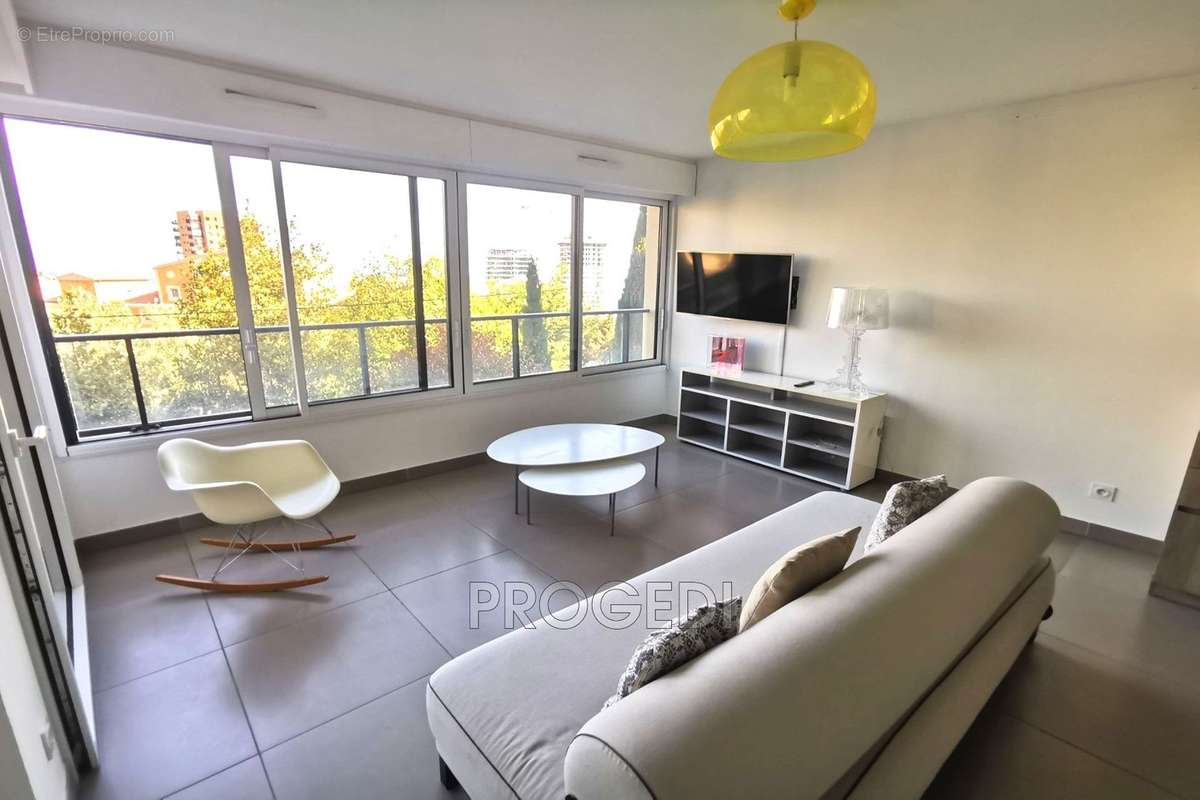 Appartement à BEAUSOLEIL