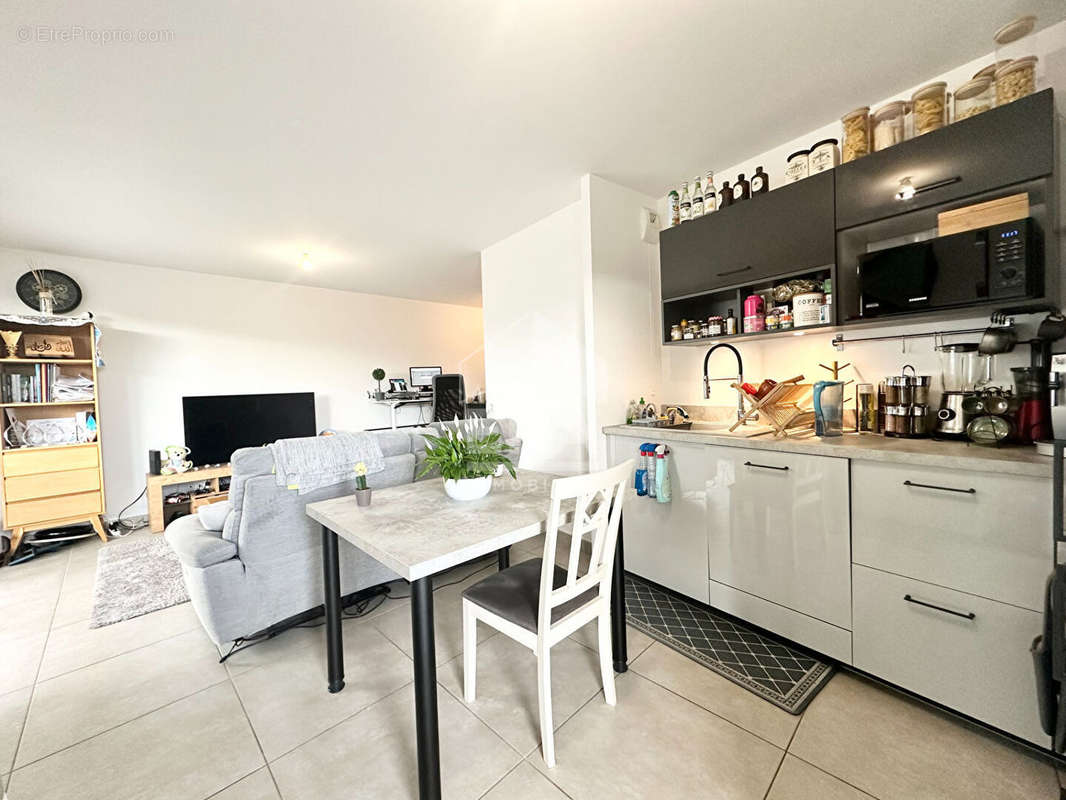 Appartement à MARSEILLE-8E