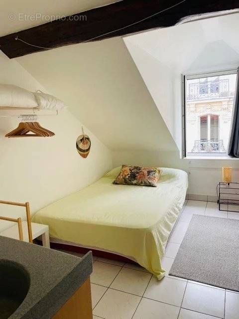 Appartement à PARIS-9E