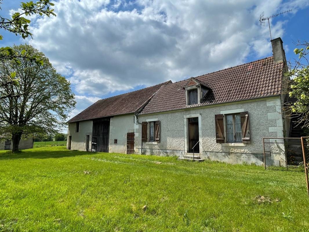 Maison à LA BERTHENOUX