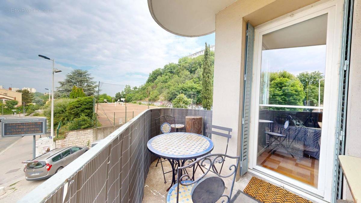 Appartement à LYON-5E