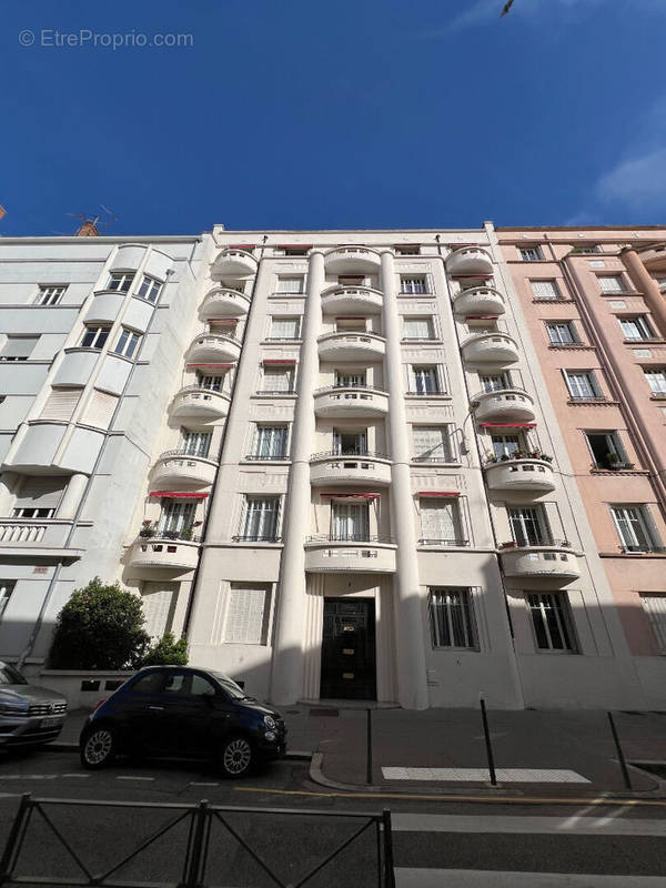 Appartement à LYON-6E