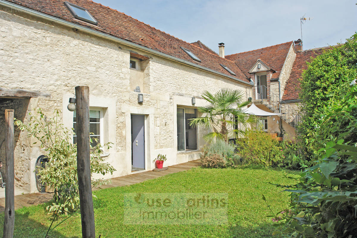 Maison à CHARMOY