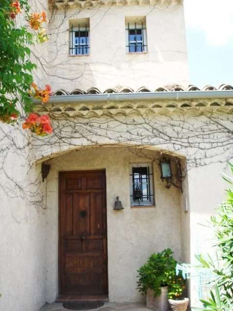 Maison à SALERNES