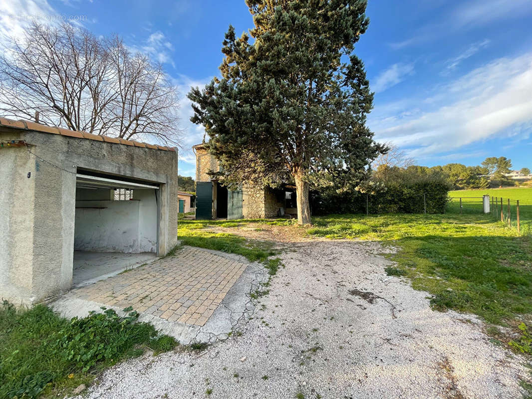 Maison à CABRIES