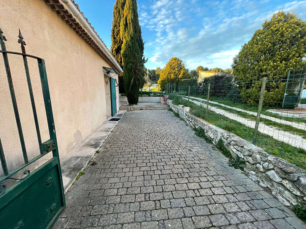 Maison à CABRIES