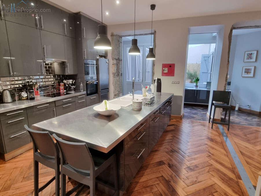 Appartement à AIX-LES-BAINS