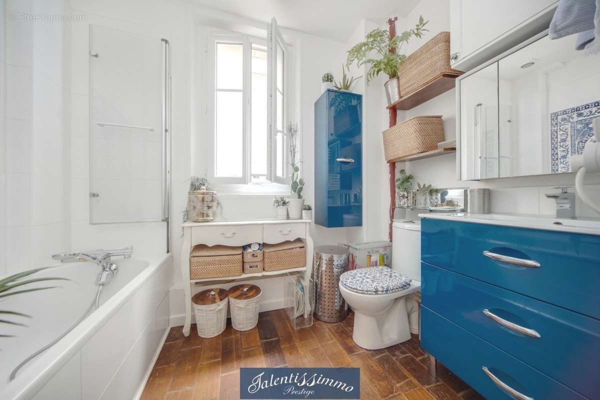 Appartement à PARIS-12E