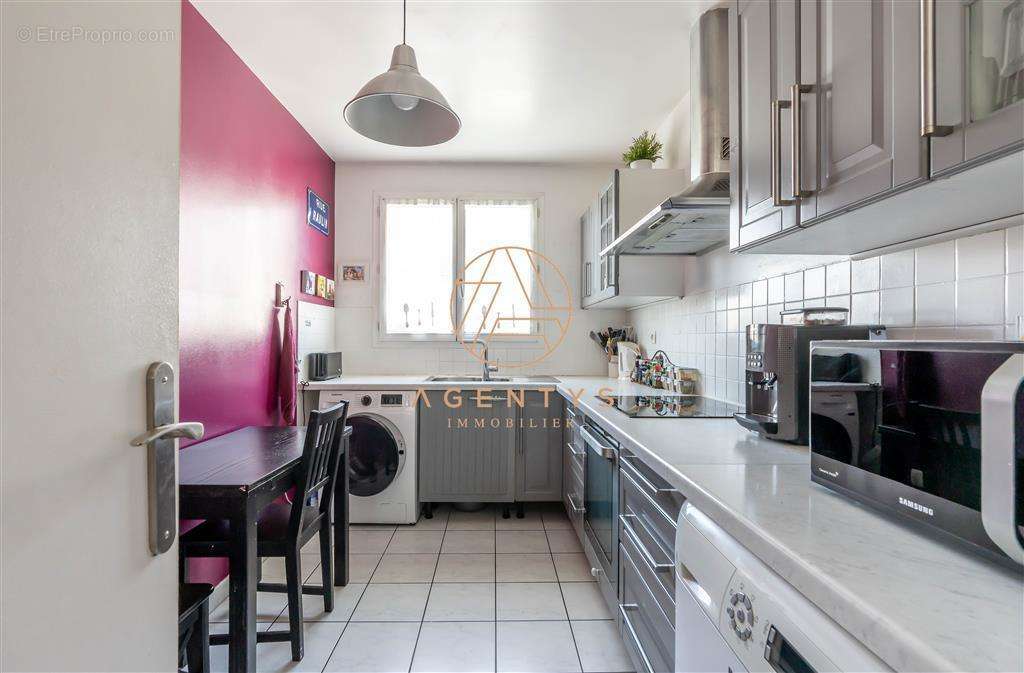 Appartement à NOGENT-SUR-MARNE