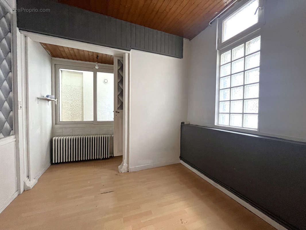 Appartement à AIX-LES-BAINS