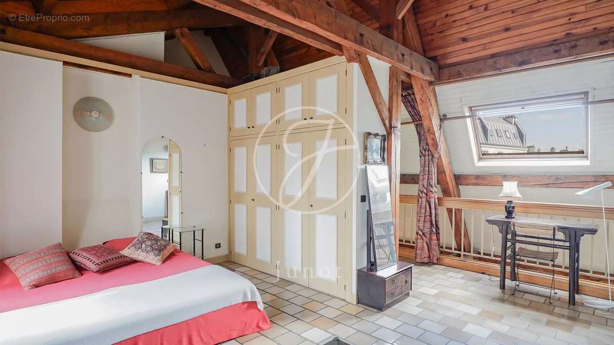 Appartement à PARIS-5E