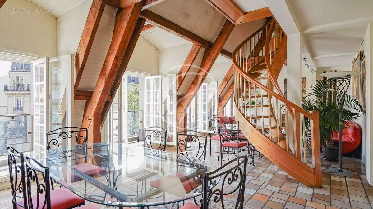 Appartement à PARIS-5E