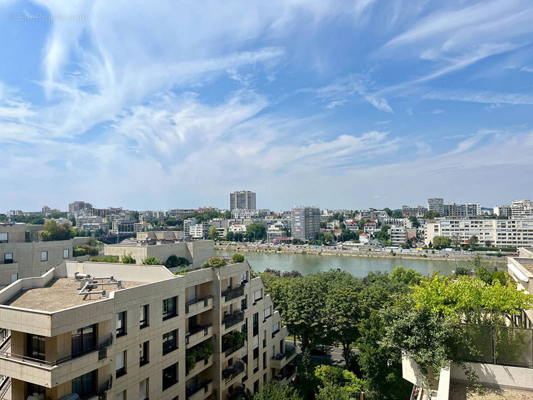 Appartement à LEVALLOIS-PERRET