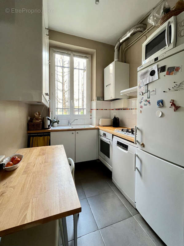 Appartement à LEVALLOIS-PERRET