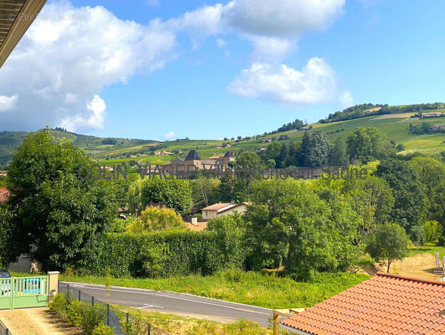 Maison à JULIENAS