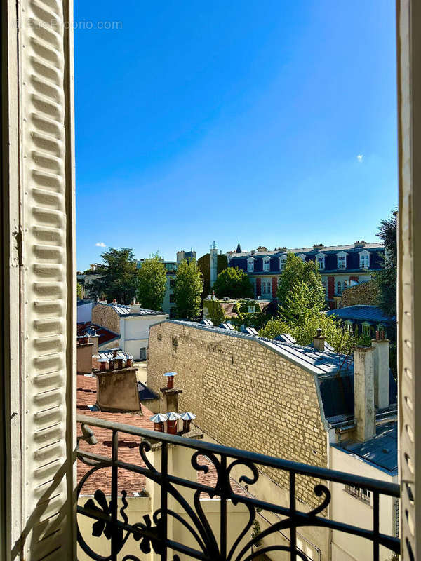 Appartement à NEUILLY-SUR-SEINE