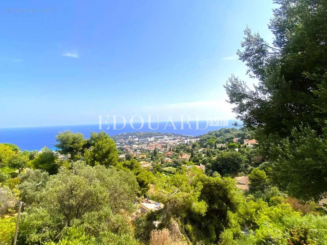 Appartement à ROQUEBRUNE-CAP-MARTIN