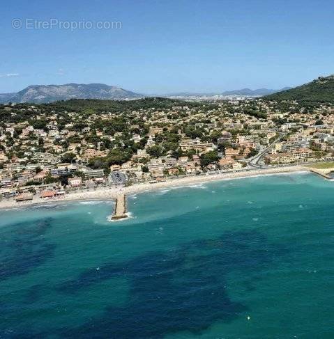 Appartement à SIX-FOURS-LES-PLAGES