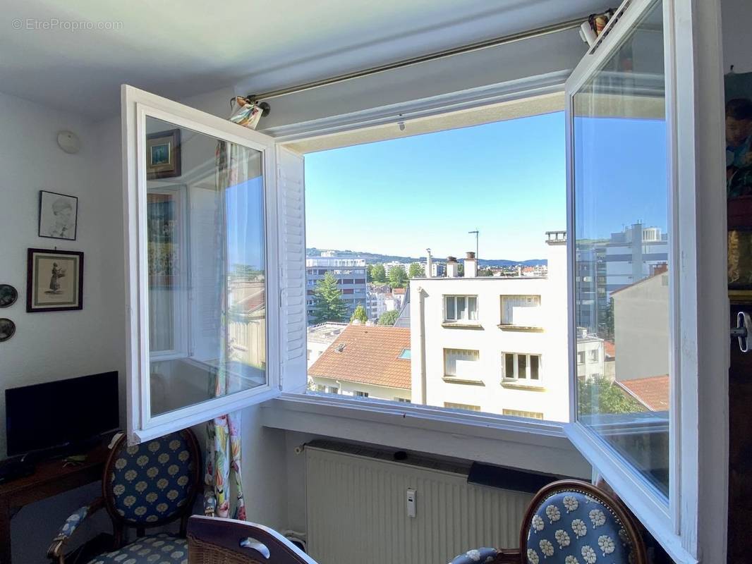 Appartement à SAINT-ETIENNE