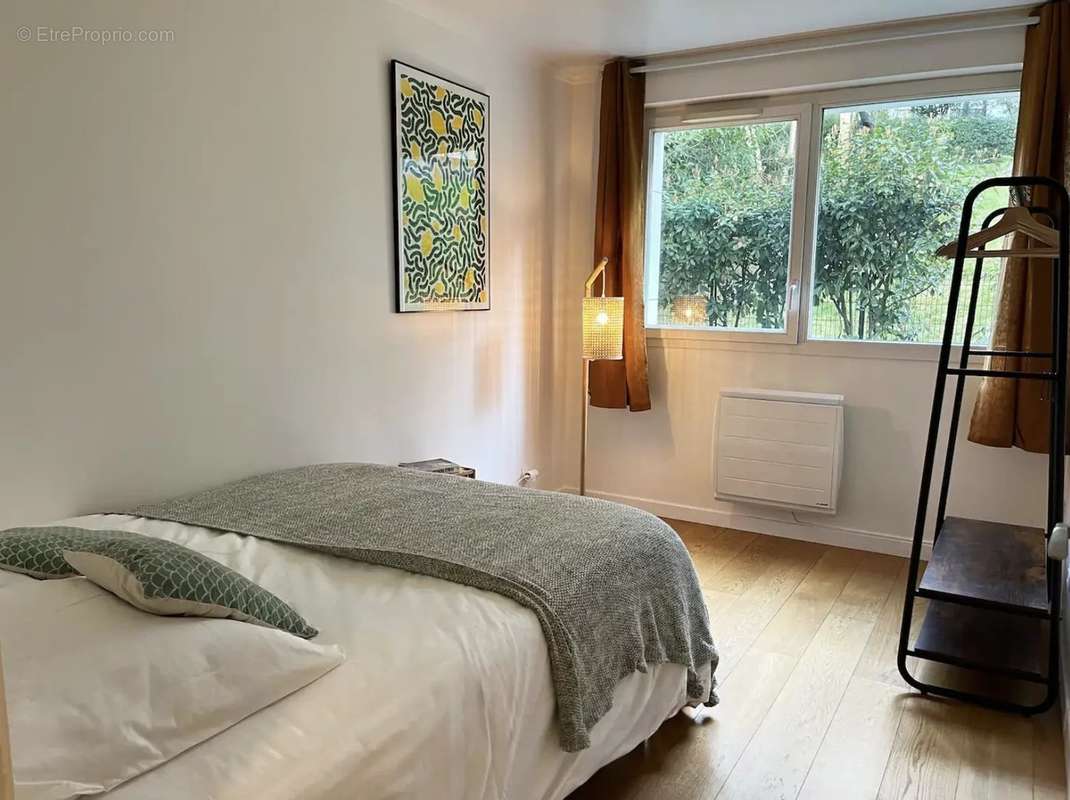 Appartement à ISSY-LES-MOULINEAUX